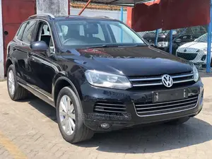 Volkswagen Touareg 2015 Black