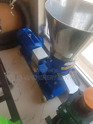 Chicken Pellet Machine