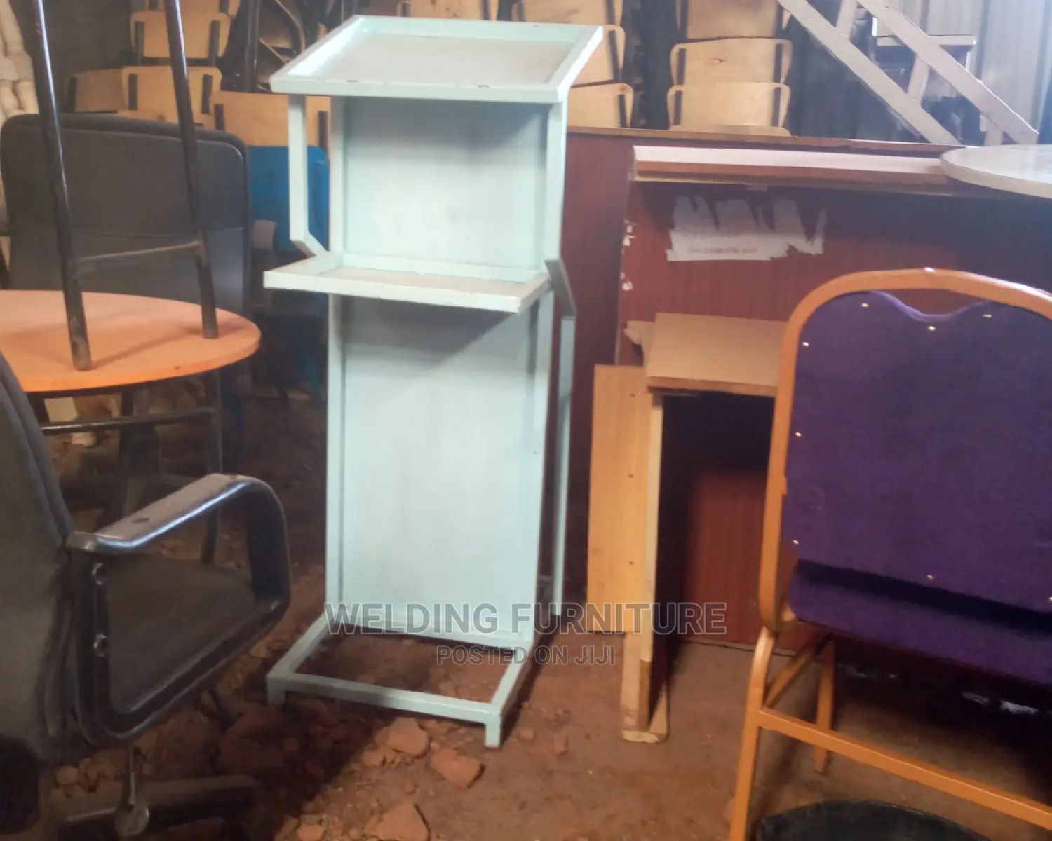 Pull Pit Stand