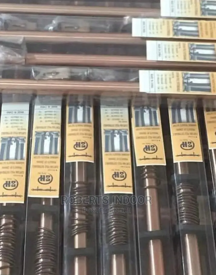 Adjustable Curtain Rod