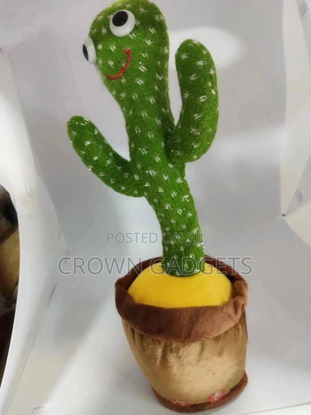 Dancing Cactus Toy With Charger Bluetooth - main view