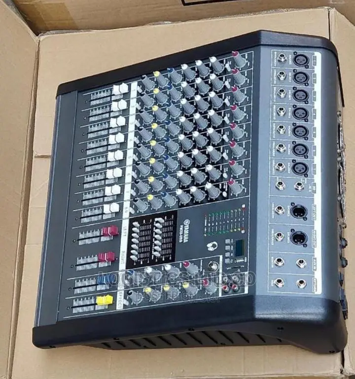 Max 8channel Powered Mixer 2000watts