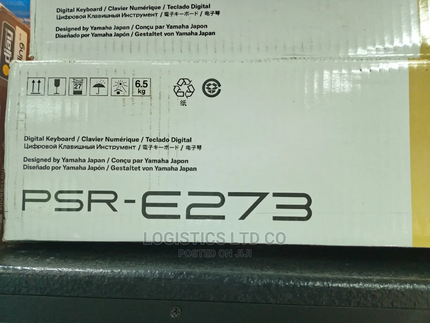 Yamaha Digital Keyboard PSR - E273
