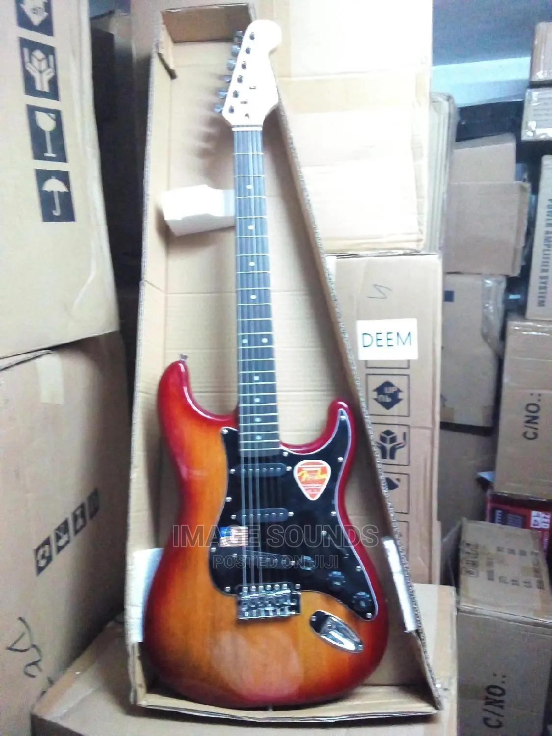 Guitar Fender- 3 Pick-Ups Original