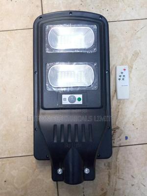 60W Solar Street Lights - thumbnail 2