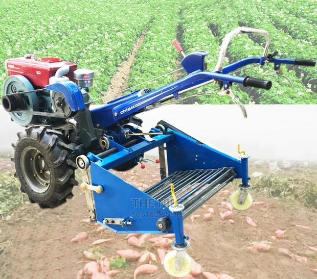 Small Potato Harvester - thumbnail 3