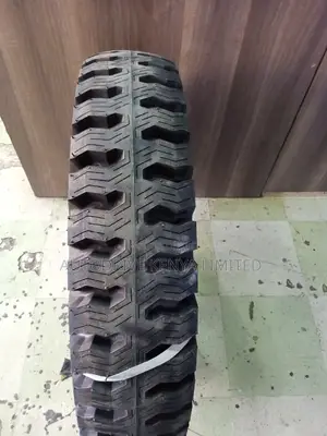 7.50-16 Ceat Stamina
