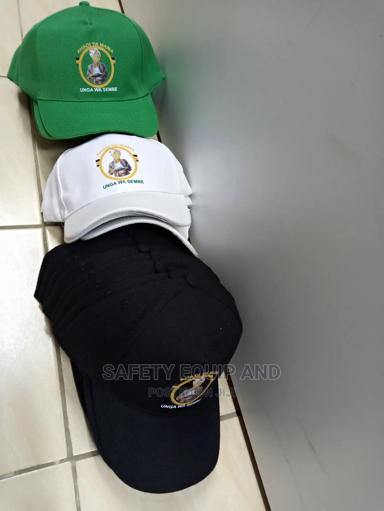 Caps-Fitting-Comfy-Branded