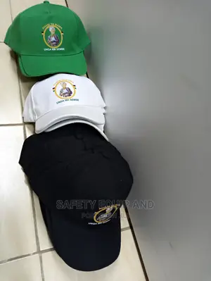Caps-Fitting-Comfy-Branded