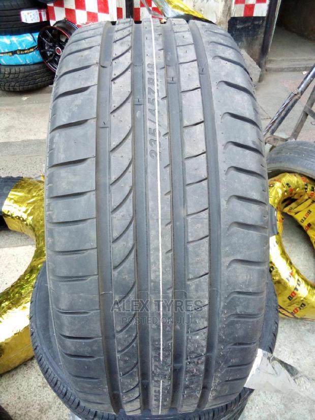 235/45r18 Boto Tyres Made in China