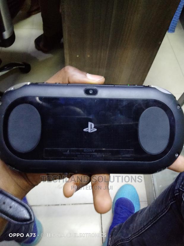 Used SONY Playstation Vita - thumbnail 4