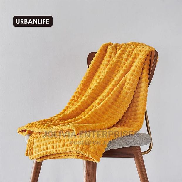Cozy Plaid Throw Blankets*