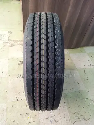 235/75r17.5 Sportrak