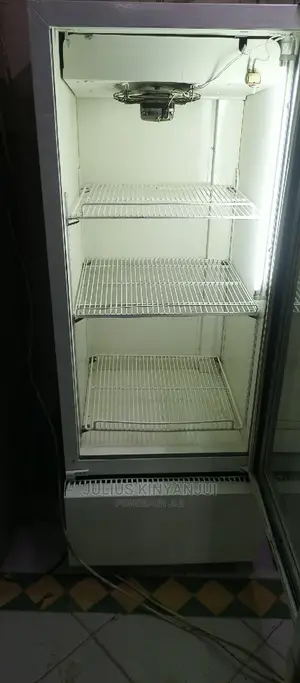 Bottle Cooling Display