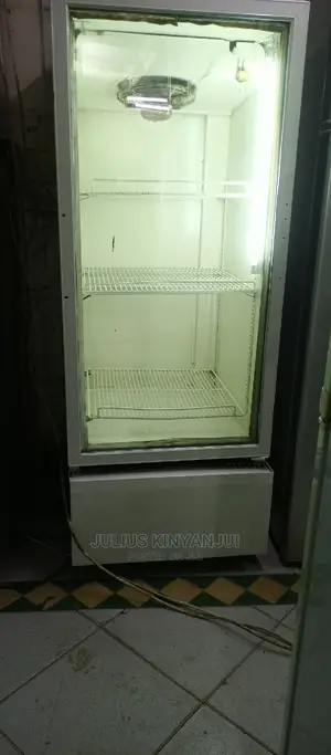 Bottle Cooling Display