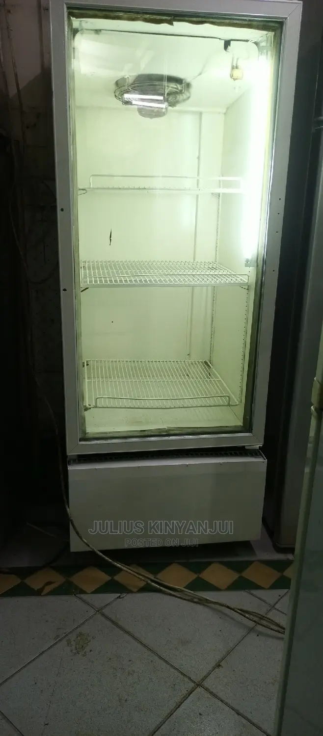 Bottle Cooling Display