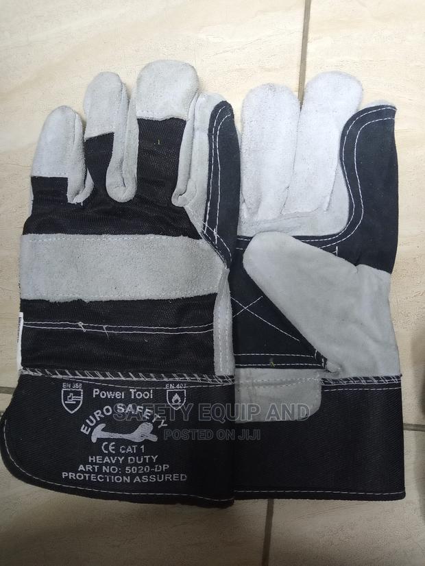 Gloves-Industrial Safety Glove for Holding Machine
