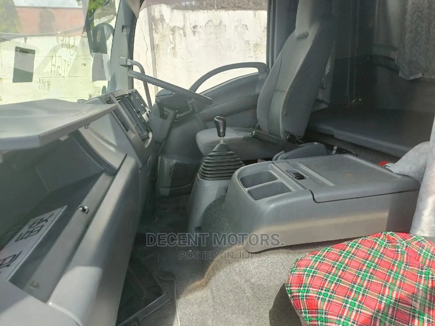 Isuzu Forward Box Body