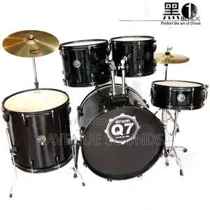 Q7 Complete Drumset