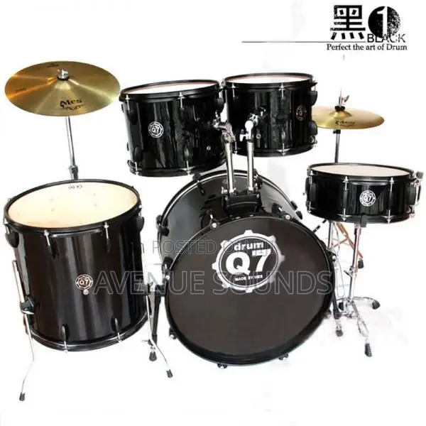 Q7 Complete Drumset