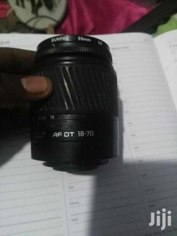 Sony Lens 18-70mm(A Mount) - main view