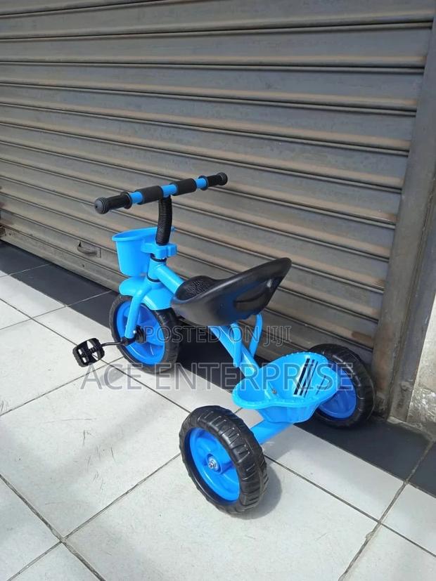 Kids Tricycles Bicycles. - main view