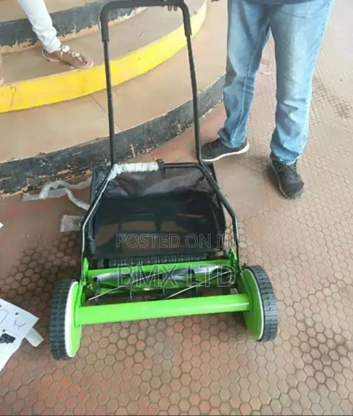 Desired Manual Grass Trimmer