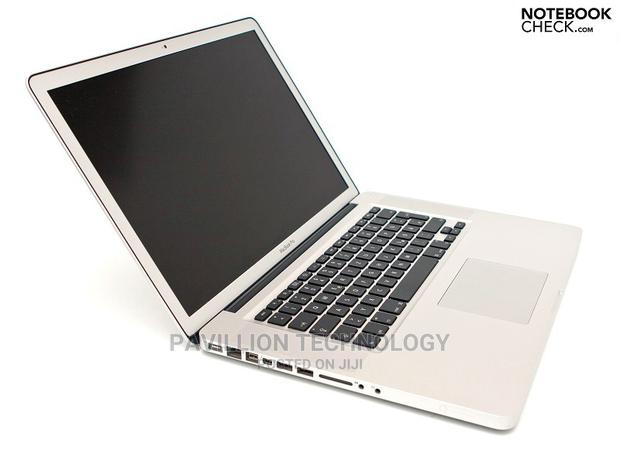 Laptop Apple MacBook Pro 4GB Intel Core I5 HDD 500GB