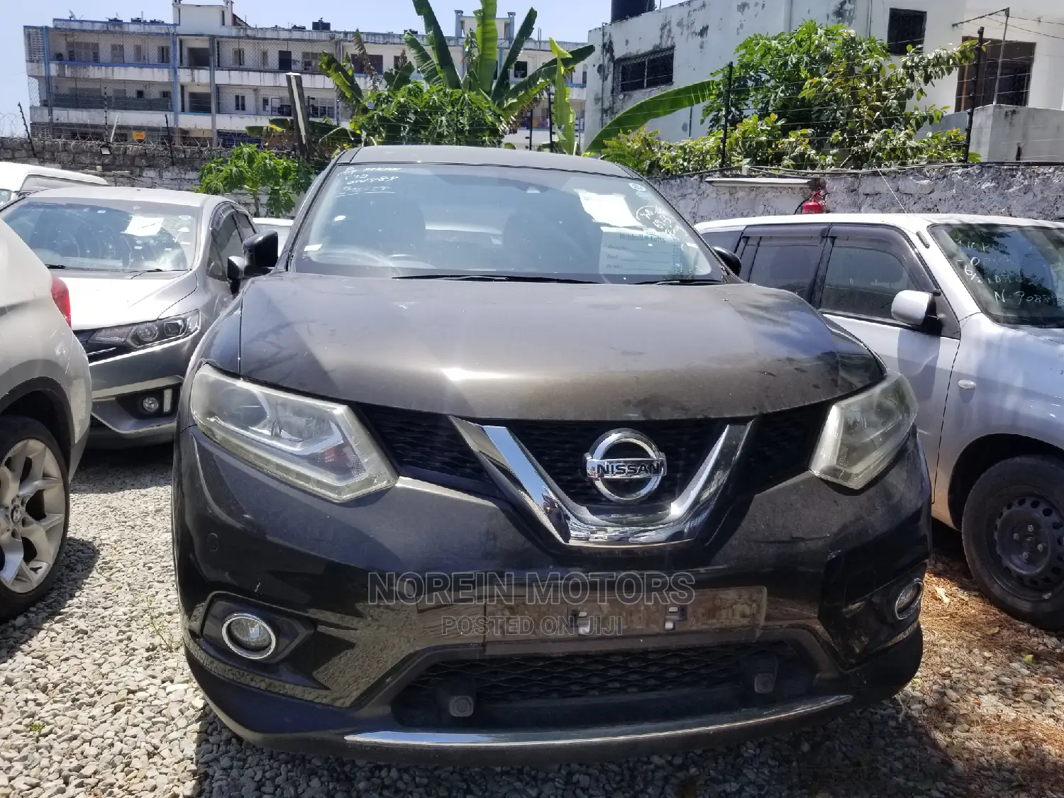 Nissan X-Trail 2014 SV Premium Gray
