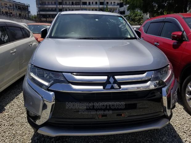 Mitsubishi Outlander 2014 Gray - main view