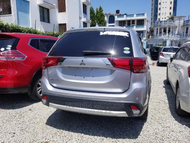 Mitsubishi Outlander 2014 Gray - thumbnail 7