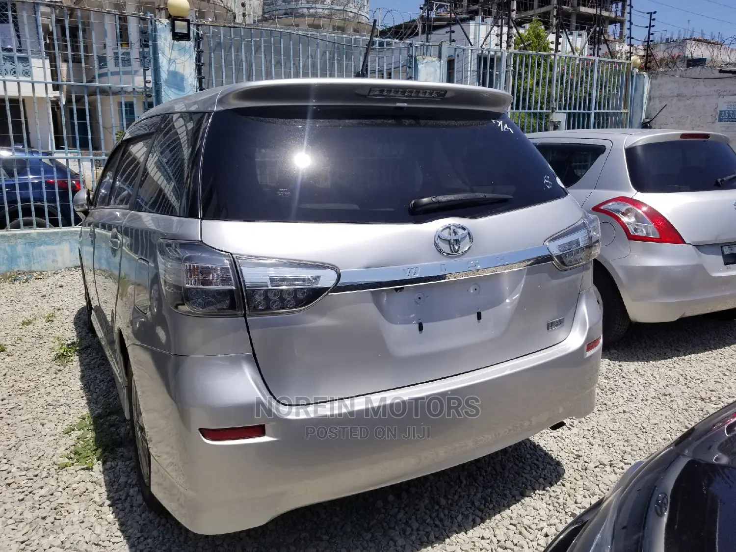 Toyota Wish 2014 Silver