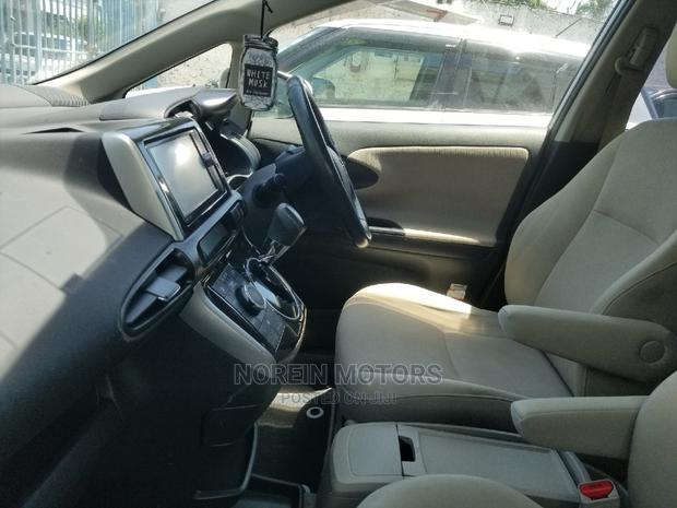 Toyota Wish 2014 Silver - thumbnail 8