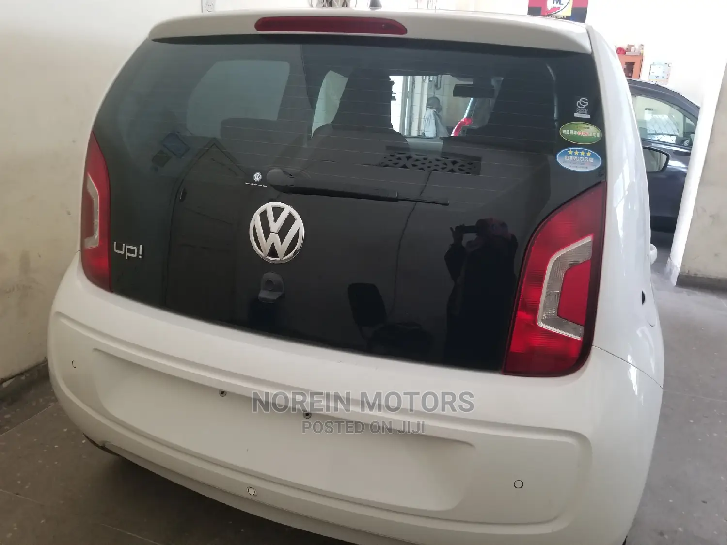 Volkswagen Up 2014 Silver