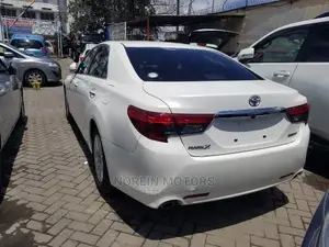 Toyota Mark X 2014 Pearl