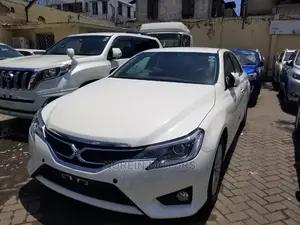 Toyota Mark X 2014 Pearl