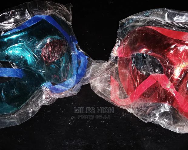 Laced Masquerade Masks - thumbnail 4