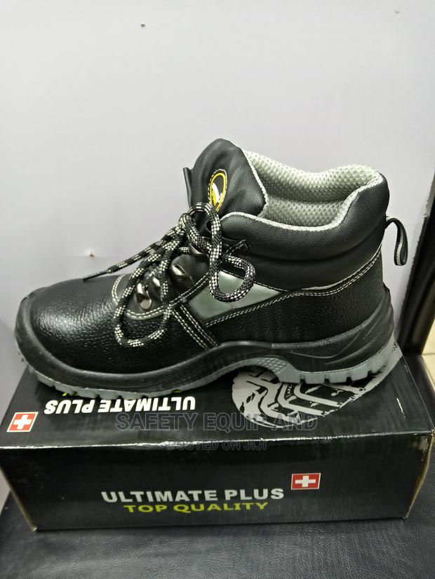 Safety Ultimate Plus Industrial Working Boots - main view