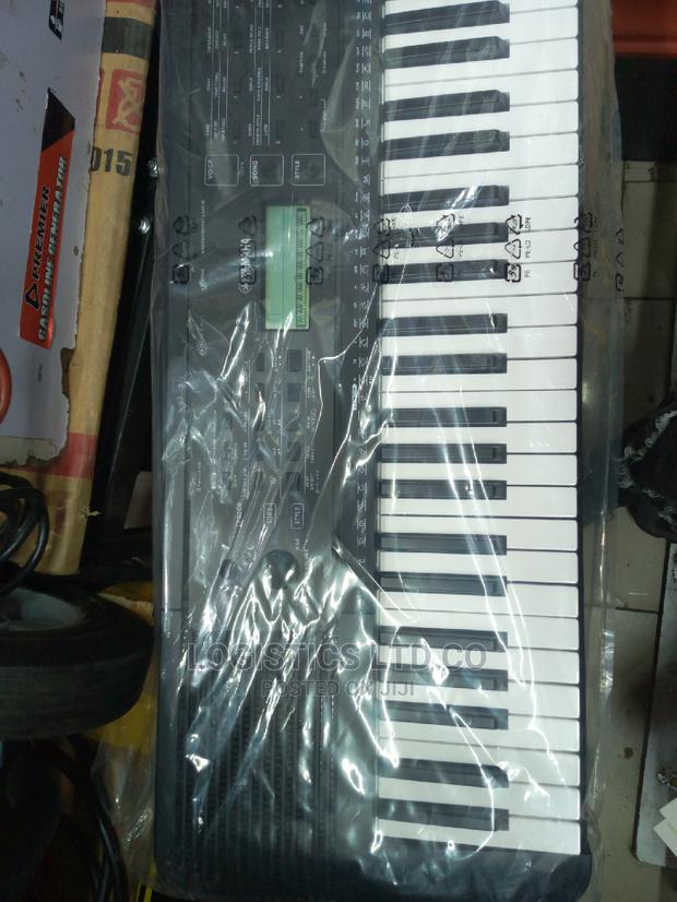 Yamaha Keyboard PSR -E273