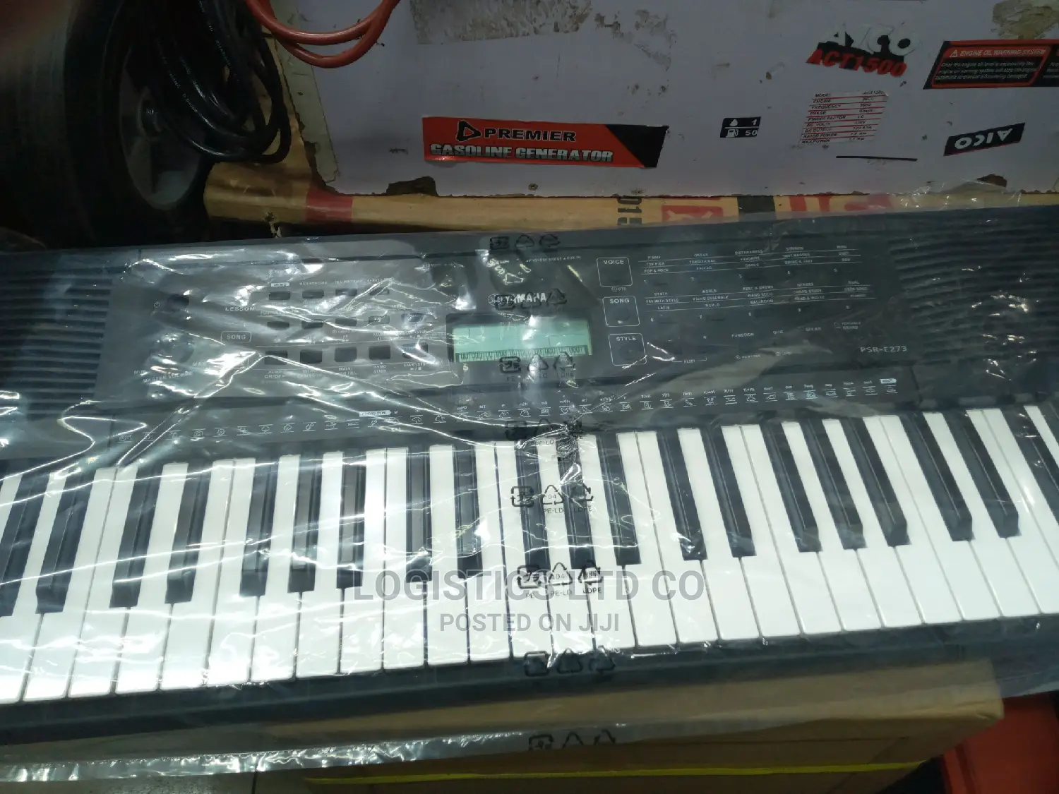 Yamaha Keyboard PSR -E273