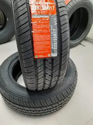225/55 R17 Sportcat Tyre