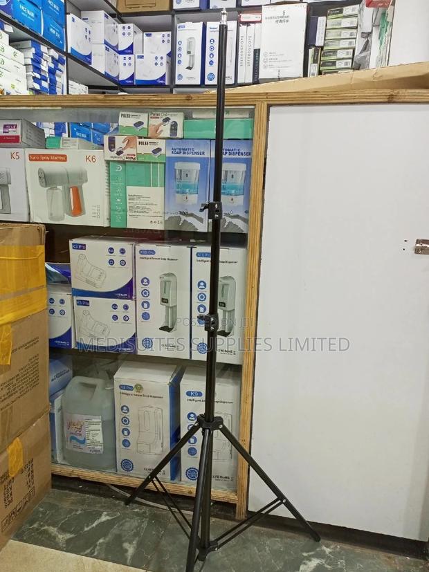 Tripod Stand - main view