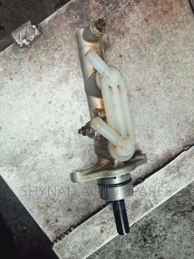 Brake Master Cylinder Toyota Voxy,Isis,Ipsum E.T.C - main view