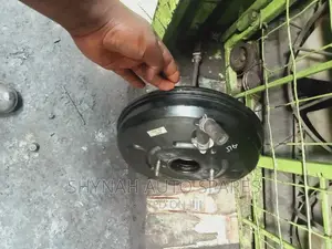 Brake Booster Toyota Prado 150