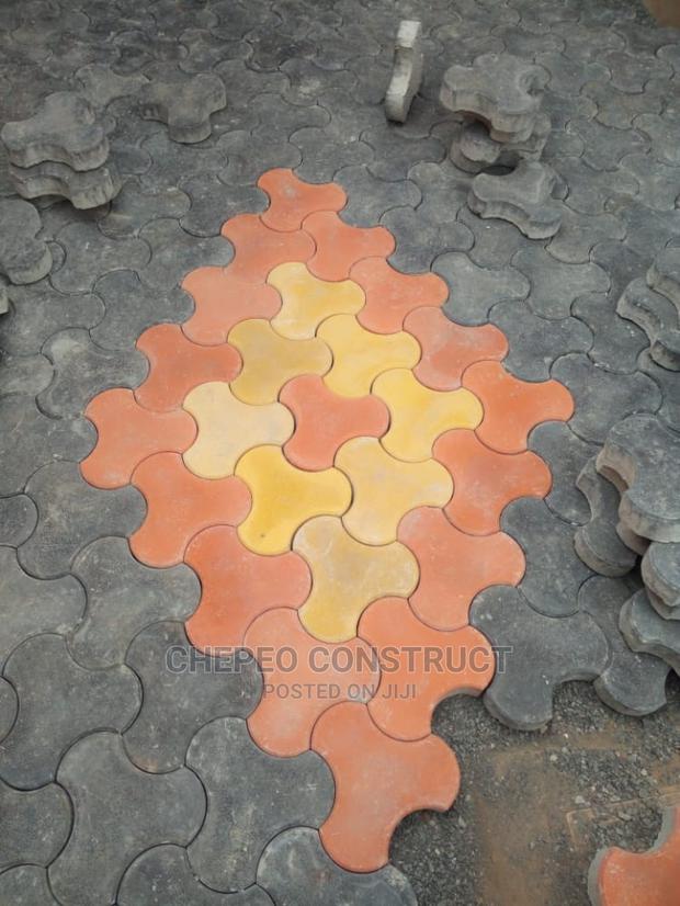 Coloured Cabro/Pavers - thumbnail 3