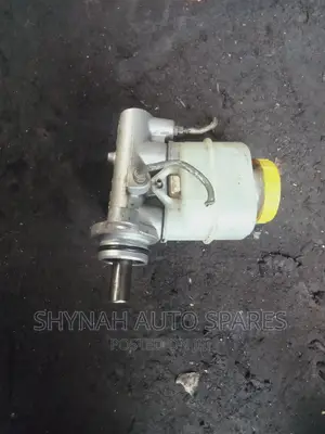 Brake Master Cylinder Wingroad (Y11)