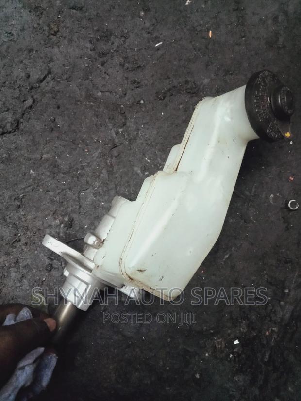 Brake Master Cylinder Toyota Ractis,Belta E.T.C - thumbnail 3