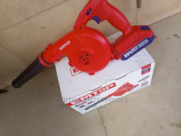 Vacuum Cleaner -Dust Blower - main view