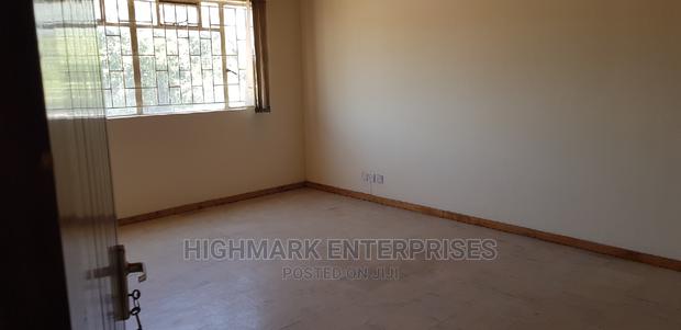 Godowns and Storage - thumbnail 4