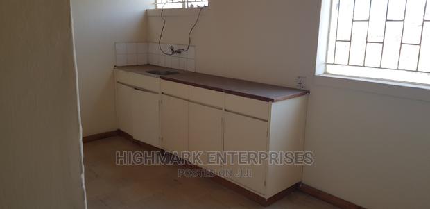 Godowns and Storage - thumbnail 3